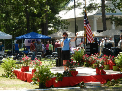 ridgepeachfestival007010.jpg